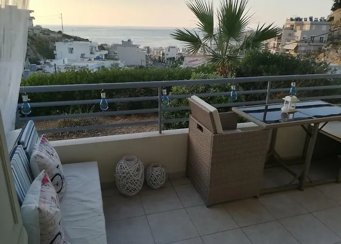 Sea View Cozy Near Center Of Town&free Parking *