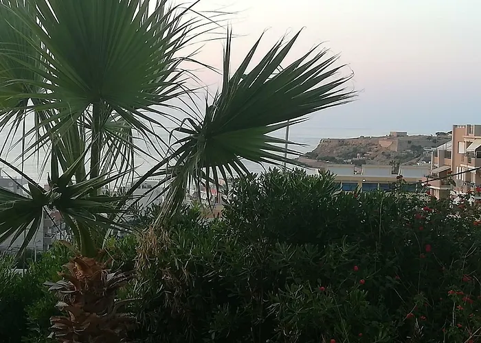 Sea View Cozy Near Center Of Town&free Parking Appartamento *