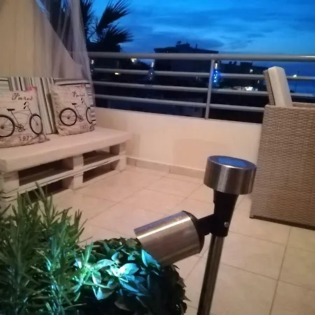Sea View Cozy Near Center Of Town&free Parking Rethimno
